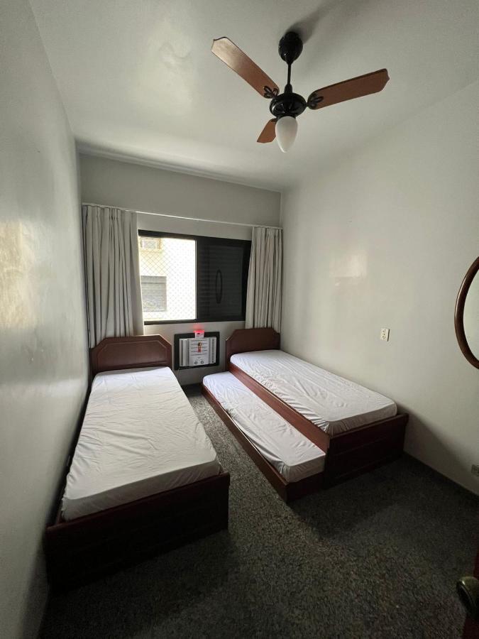 Apartamento No Guaruja Enseada A Beira Mar, Otima Localidade E Com Ar Condicionado Luaran gambar